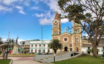 El ciclismo y la arepa de maíz enorgullecen al pueblo ramiriquense