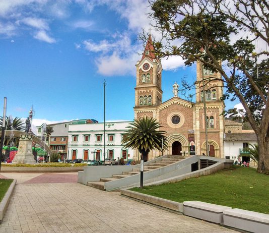 El ciclismo y la arepa de maíz enorgullecen al pueblo ramiriquense