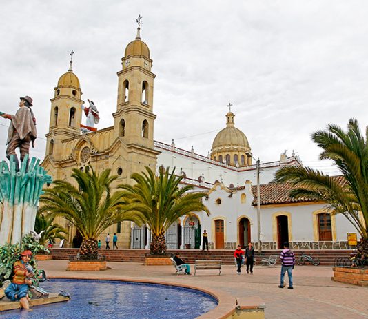 Se agita sonajero de precandidatos en Aquitania