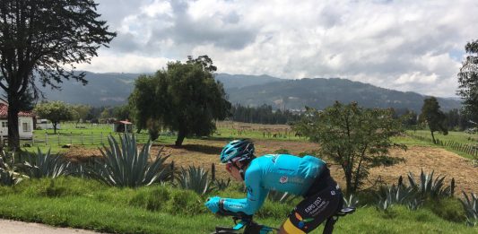 Miguel Ángel López fue el mejor boyacense en primera etapa del Giro de Italia
