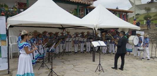 La música boyacense se escucha mejor con nuevos instrumentos