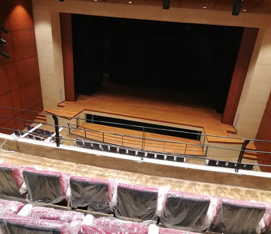 Reapertura del Teatro Suárez está enredada