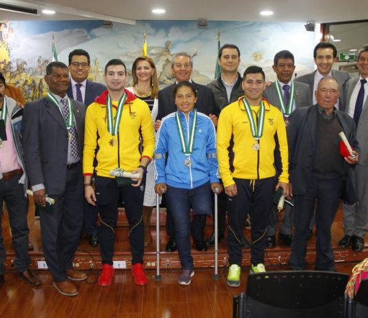 Figuras del deporte se tomaron el Concejo de Tunja