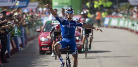 Julian Alaphilippe le arrebata liderato a Fernando Gaviria