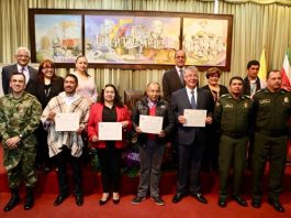 Con la responsabilidad en la mano