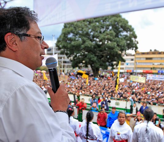 En Boyacá: Petro confirmó que es el rey de la plaza pública