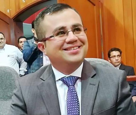 “No soy precandidato de ningún partido, iniciaré con firmas”: Jonatan Sánchez