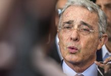 Uribe y la inocencia que va del honor al horror