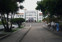 Cerrar la universidad es cegar el derecho a pensar