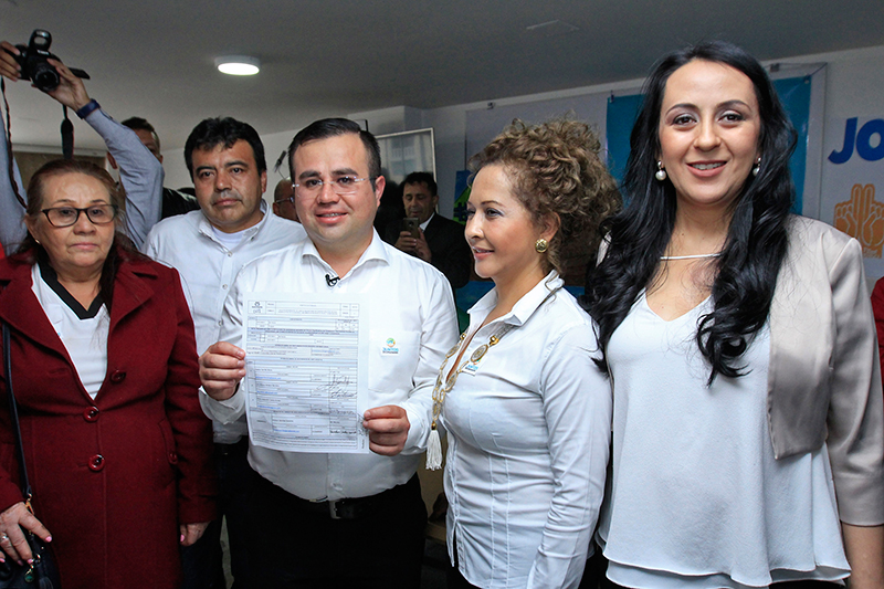 Jonatan-inscipcion-Gobernacion-11