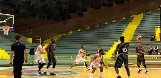 Eterno idilio con la derrota