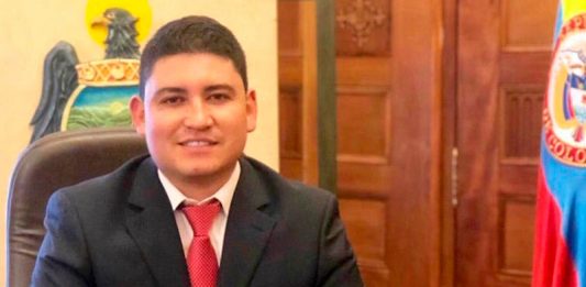 Gobernador Amaya sigue apostando por los jóvenes