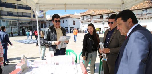 Administración Cepeda excedió gastos en educación y ahora tambalean las cuentas del nuevo gobierno