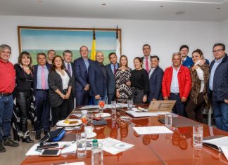 La Car, parece quedar en manos de empresarios