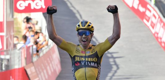 Wout Van Aert se impone en la quinta etapa del Tour de Francia