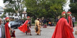 De lo sacro sobre el bienestar por el artista tunjano