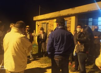 Dos años ‘en obra negra’ la vía a las piscinas municipales de Paipa