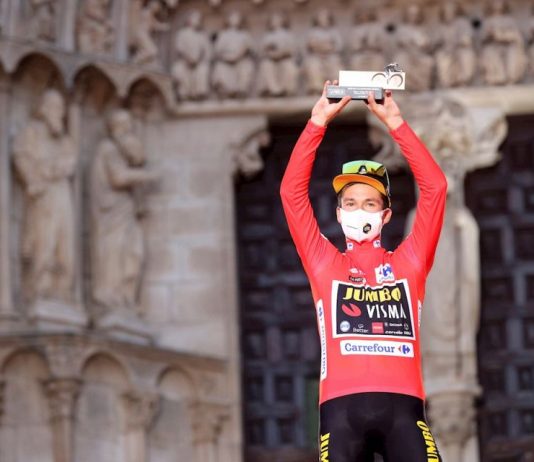 Remate soñado para el tricampeón, Roglic vence de forma aplastante en la última etapa de la Vuelta