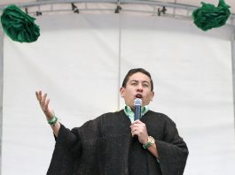 Se le acaban las horas a Carlos Amaya para decidir: ¿o Bogotá o Boyacá?