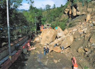Ahora derrumbe en la Alterna al Llano