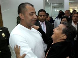 Dos exsecuestrados de las Farc en las listas al Congreso del Centro Democrático