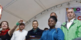 “Llegó el momento de ponernos de pie; queremos que cesen las balas”: Francia Márquez