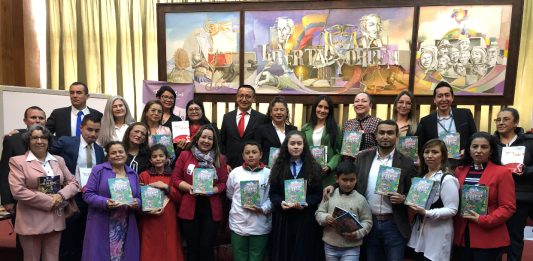 Así fue el lanzamiento del Concurso La Pera de Oro y Revista Voces y Realidades 2022