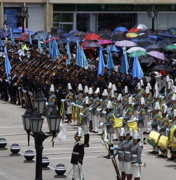 Fuerza Militar presente en homenaje a Virgen del Milagro