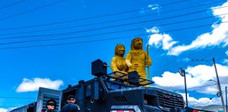 La tanqueta del ESMAD de la Policía ahora se utiliza para llevar agua a poblaciones con deficiencias de acueducto