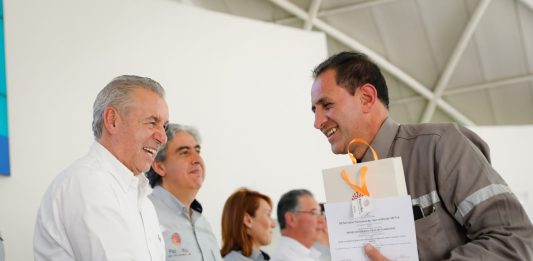 400 trabajadores de Acerías Paz del Río recibieron reconocimiento formal de su experiencia laboral