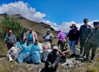 Unidos por el páramo de los Curies, Aquitania