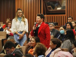 «Cuando las mujeres nos unimos, cosas grandes suceden»: Daniela Lozano