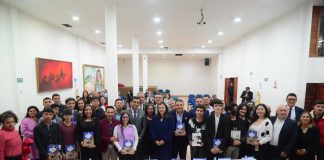 Entregaron becas de sostenimiento por resultados de excelencia a jóvenes tunjanos