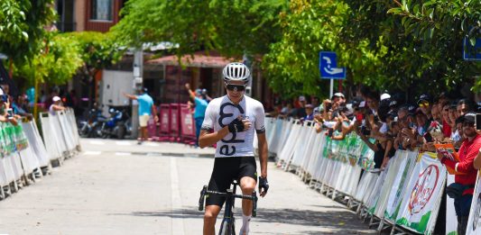 Cristian Muñoz, primer líder de la Clásica de Anapoima