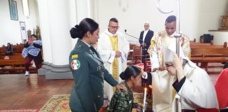 120 soldados recibieron los sacramentos del Bautismo, Confirmación y Primera Comunión