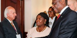 Artistas en el limbo y MinCultura en África