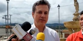 Galán dice desde Boyacá que Petro traicionó a los campesinos y, descarta rumores de apoyo a candidato a Gobernación