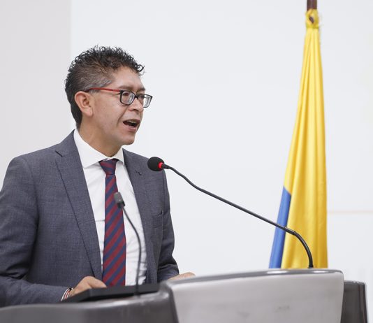 Investigación a Ramiro Barragán, exgobernador de Boyacá, por presuntas irregularidades en contrato financiado con recursos de regalías por $4.100 millones