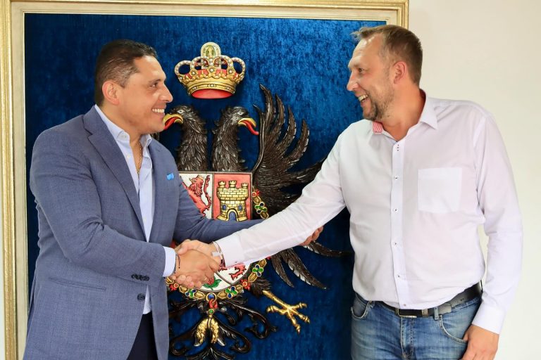 Fúneme y Krasnov, la primera foto del empalme