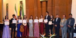 Primera promoción de bachilleres se graduó en el Técnico con énfasis en Formación Musical