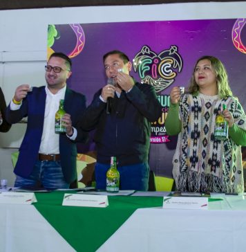Aguardiente Líder muy FICC, en imágenes