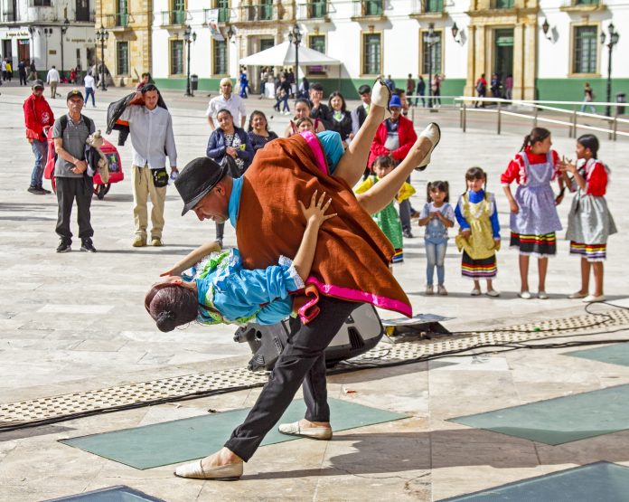 Casa Cultural Hunzahua (Duitama) 12