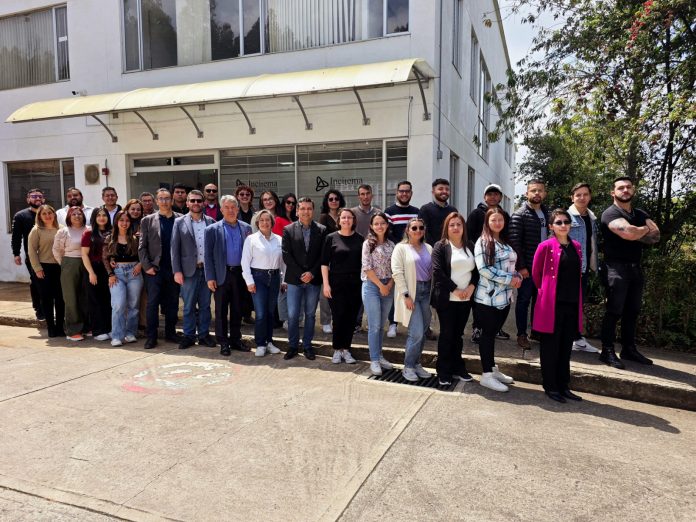 Imagen de WhatsApp 2025-03-12 a las 22.01.15_221c1631