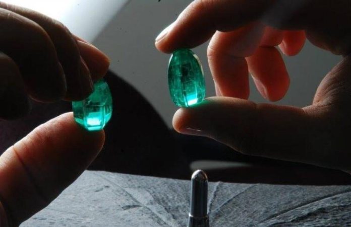 Imagen de WhatsApp 2025-04-07 a las 01.44.14_839c986f