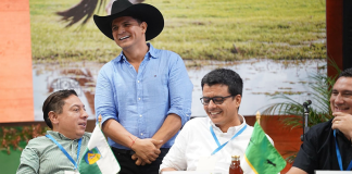 Carlos Amaya piensa en su renuncia a la Gobernación de Boyacá