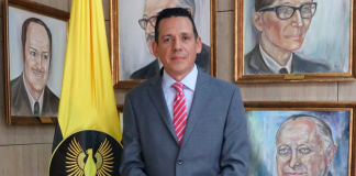 Edgar Cervantes nuevo Decano de la Facultad de Derecho y Ciencias Sociales de la UPTC