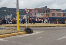 Paperos y mineros en crisis