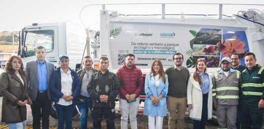Urbaser Tunja presenta un nuevo vehículo compactador