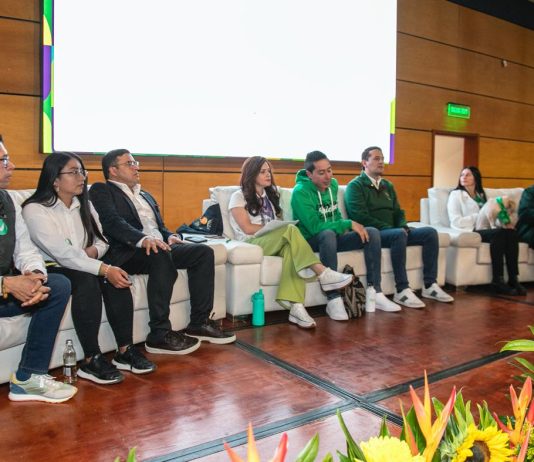 La Alianza Verde dio una demostración de fuerza durante el lanzamiento de sus candidatos al Congreso