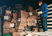 Secretaría de Hacienda Departamental destruye más de 12 toneladas de licor adulterado y de contrabando en Boyacá